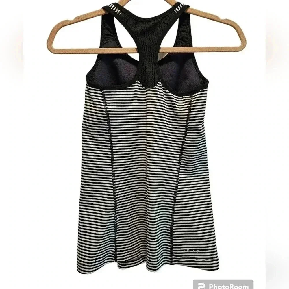 Nike Racerback Top XS - Picture 2 of 3